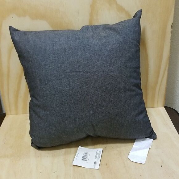 San Francisco Giants Pillow brand new with tags. - Picture 4 of 9